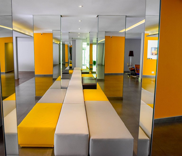 Charmos Studio proximo Allianz com garagem