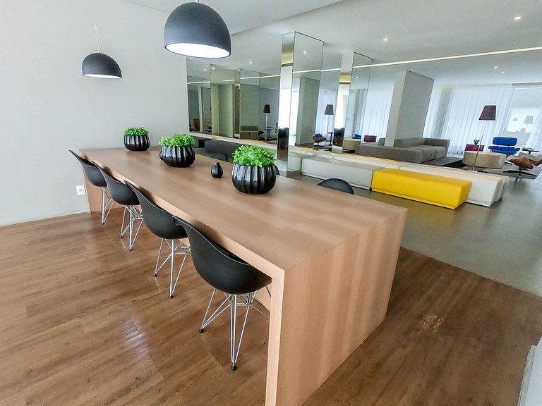 Charmos Studio proximo Allianz com garagem
