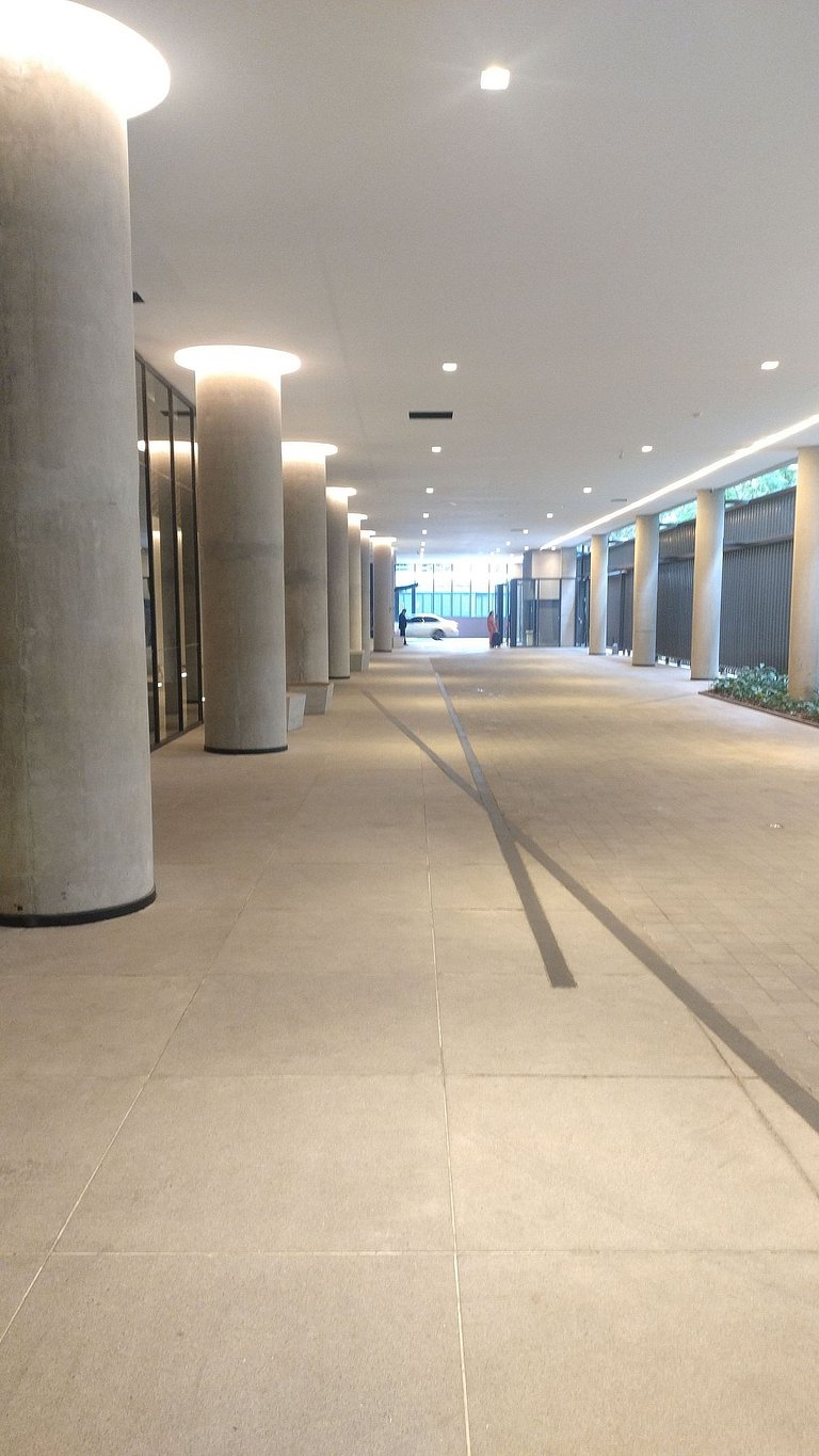 Luxo e Espaço no Coração da Vil Olímpia -C/Garagem