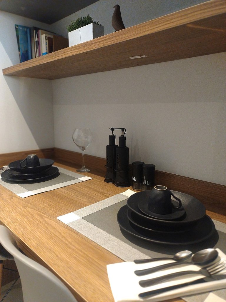 Belo Studio Pinheiros a 200 mts Metro Oscar Freire