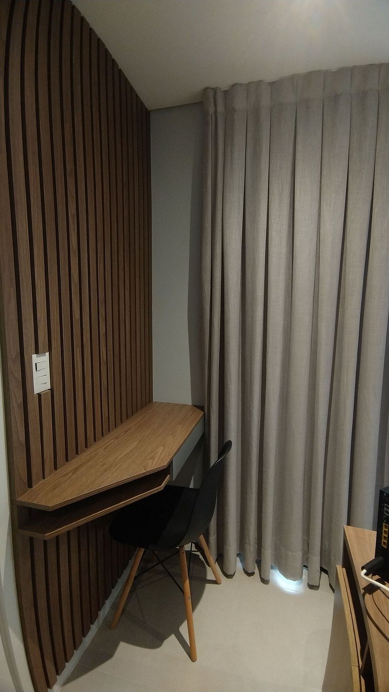 Belo Studio Pinheiros a 200 mts Metro Oscar Freire