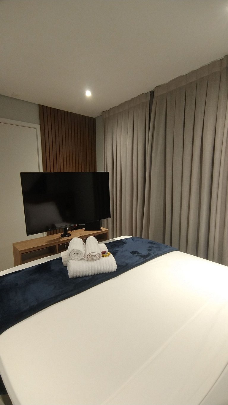 Belo Studio Pinheiros a 200 mts Metro Oscar Freire