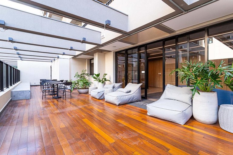 Belo Studio Pinheiros a 200 mts Metro Oscar Freire