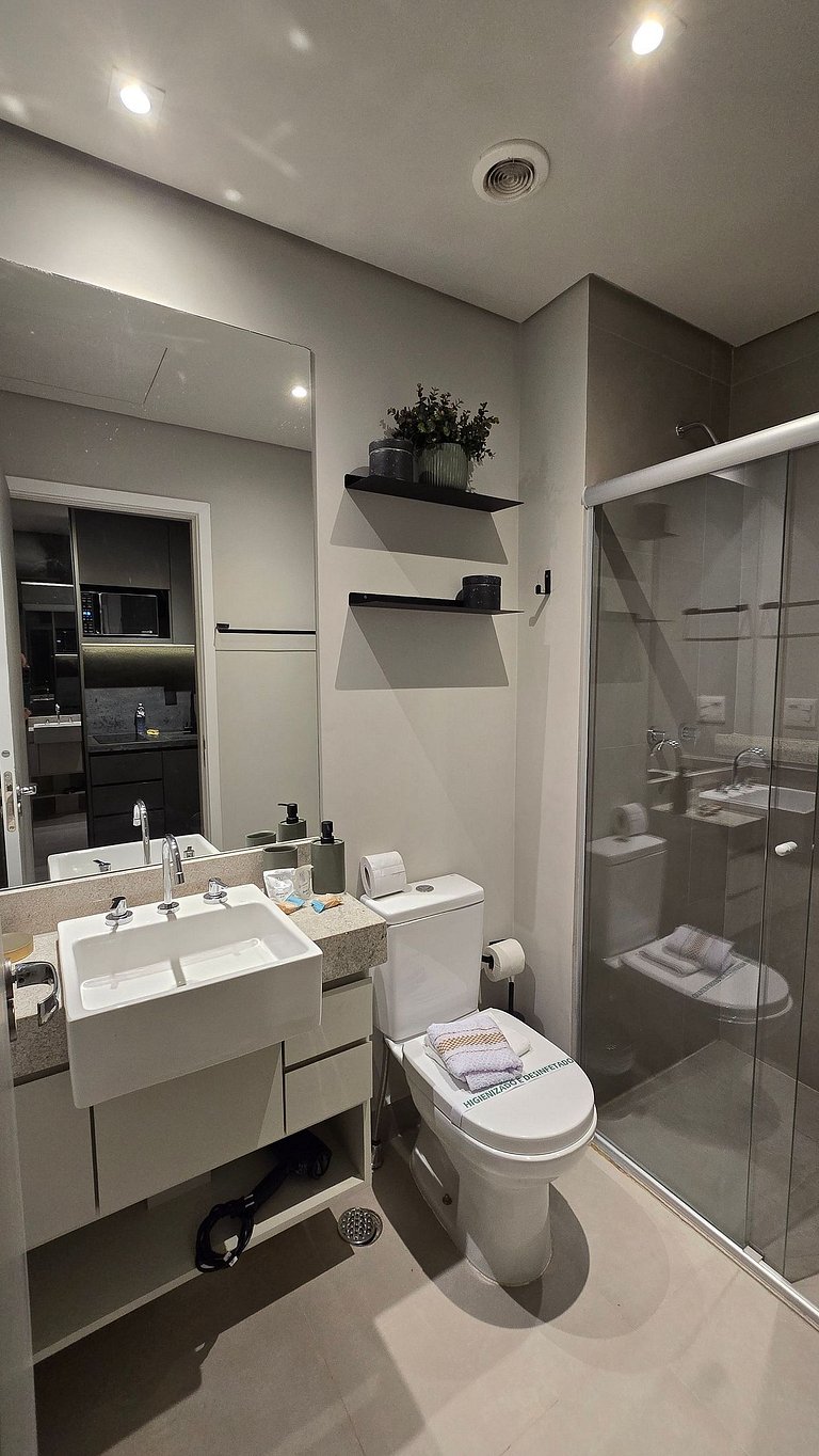 Studio Pinheiros a 200 mts Metro Oscar Freire