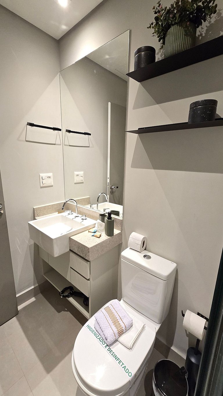 Studio Pinheiros a 200 mts Metro Oscar Freire