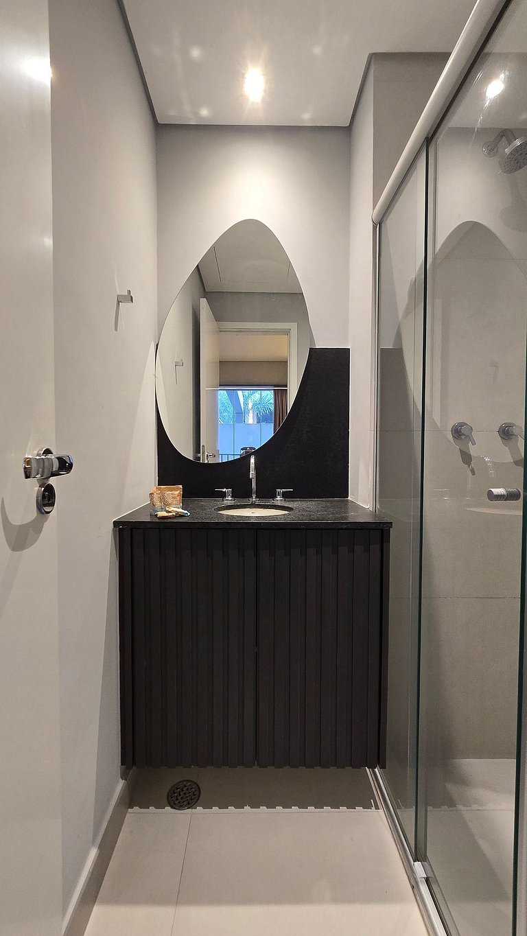 Studio Pinheiros a 200 mts Metrô Oscar Freire