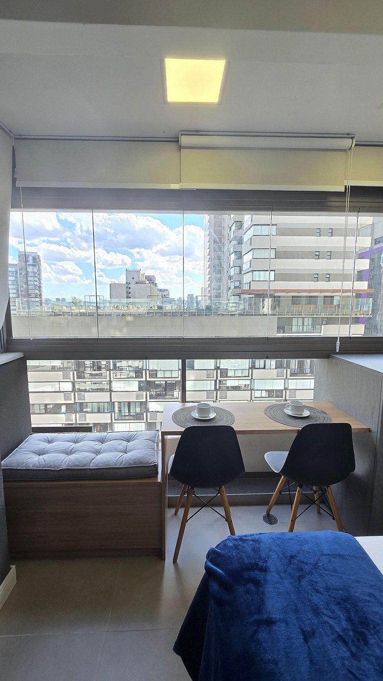 Studio Oscar Freire - Confortável e Iluminado