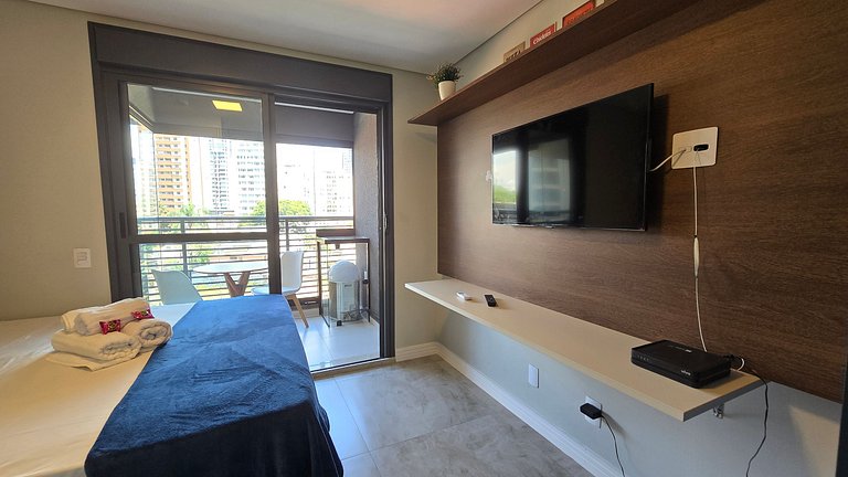 Studio Broklin a 2 min do Metro / Cama Queen