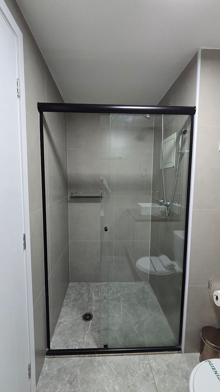 Studio Broklin a 2 min do Metro / Cama Queen