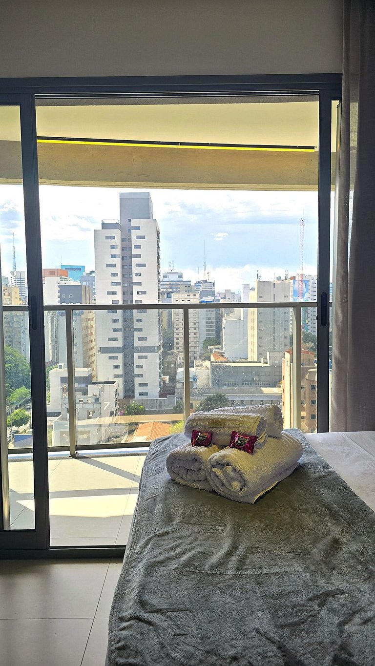 Studio no Paraiso/ Metro/ Sacada / Prox. Paulista