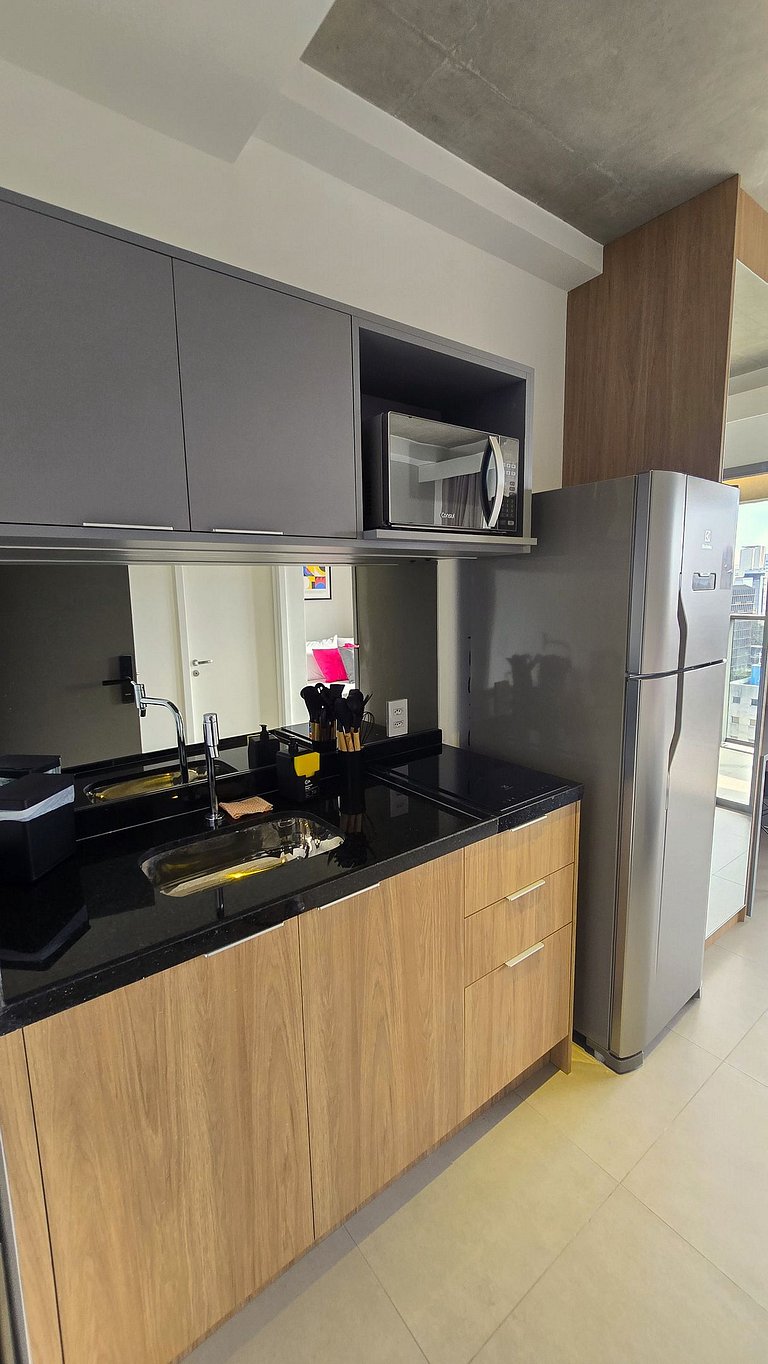 Studio no Paraiso/ Metro/ Sacada / Prox. Paulista