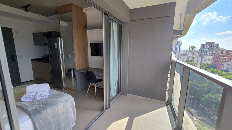 Studio no Paraiso/ Metro/ Sacada / Prox. Paulista
