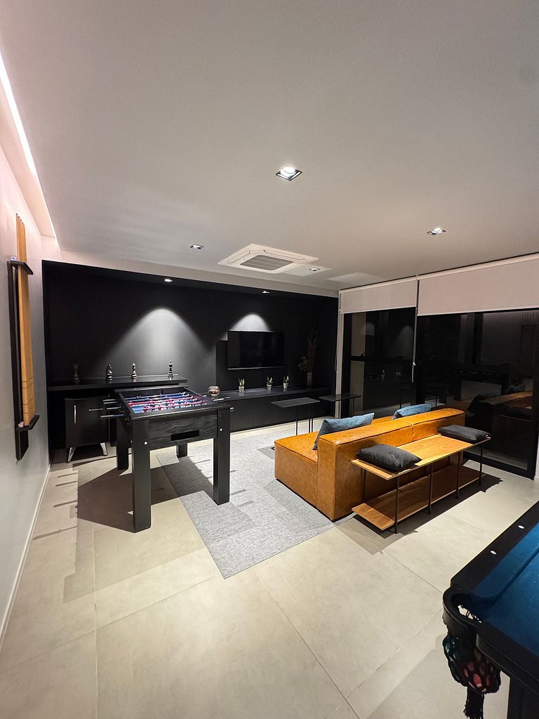 Studio Pinheiros ao lado Metrô Oscar Freire