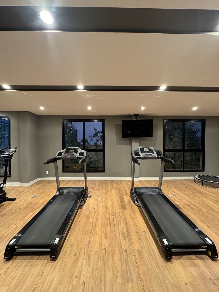 Studio Conforto em Pinheiros/ Sacada / 2 min metro