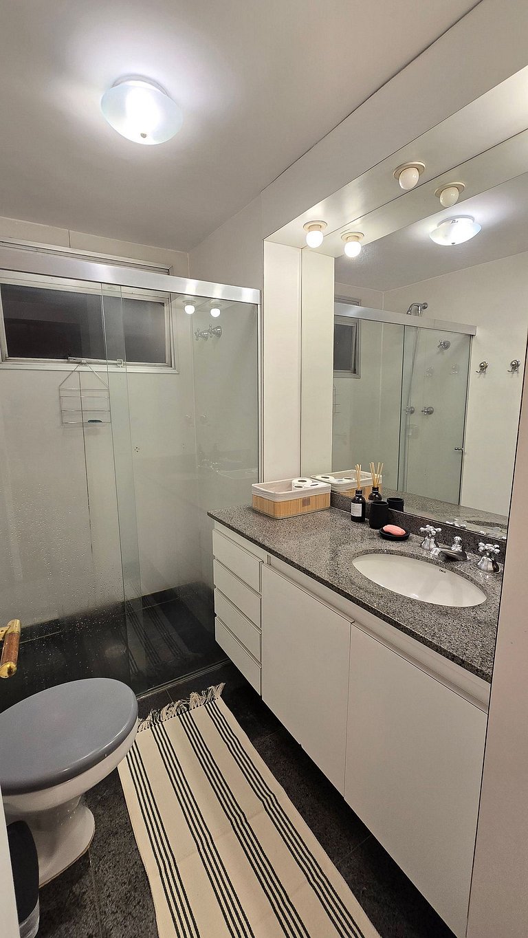 Amplo Apartamento Pinheiros/Cama King/Garagem