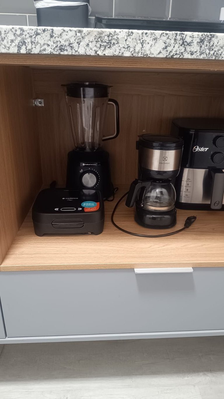 Studio Conforto em Pinheiros/ Sacada / 2 min metro