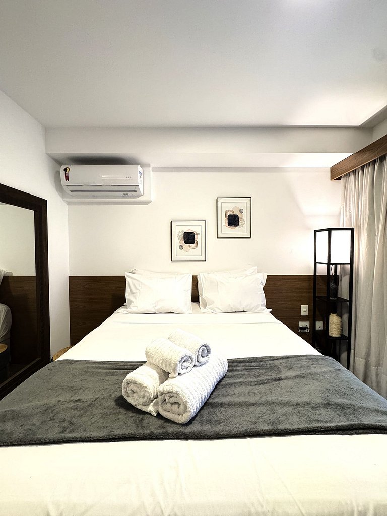 Completo Studio V.Mariana /Piscina/Academia