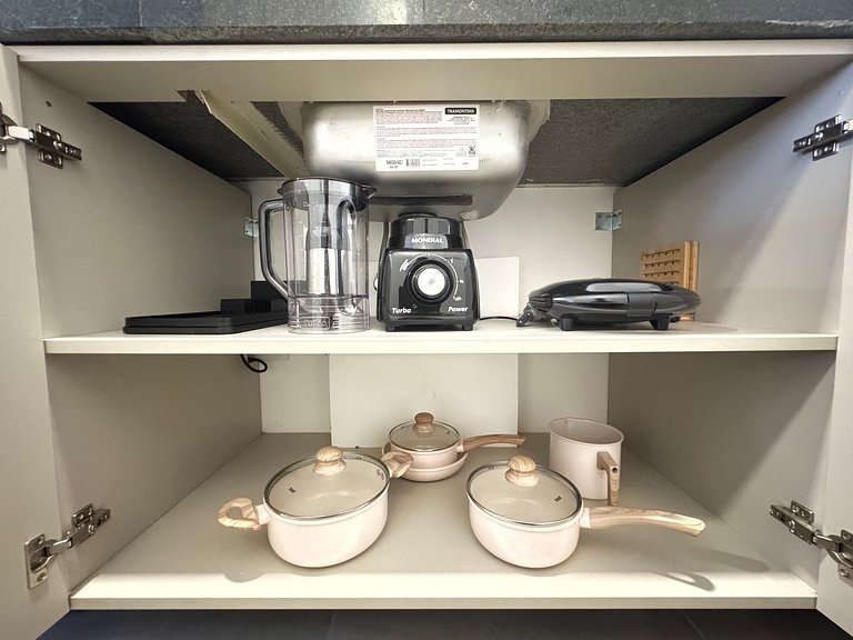 Completo Studio V.Mariana /Piscina/Academia