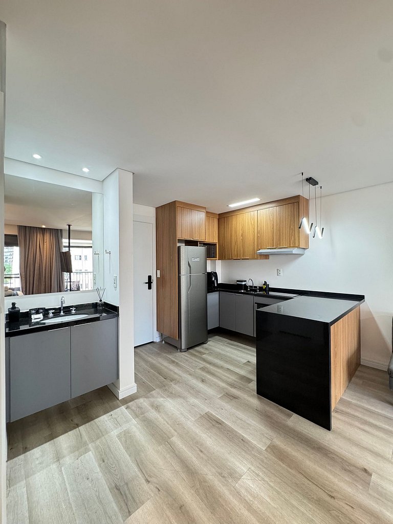 Amplo Apart Vila Mariana/Garagem/Piscina/Academia