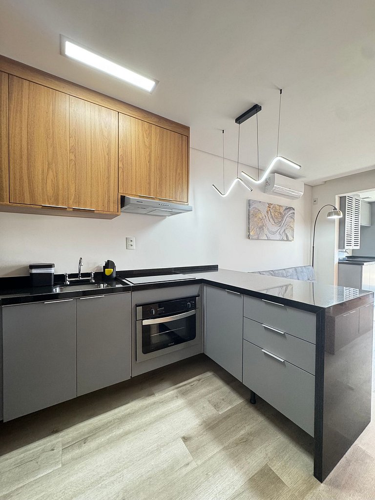 Amplo Apart Vila Mariana/Garagem/Piscina/Academia