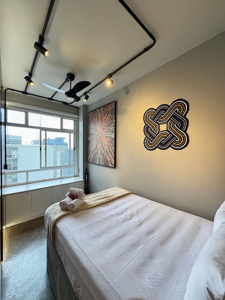 Charme e Estilo Na AV.Paulista /19 Andar