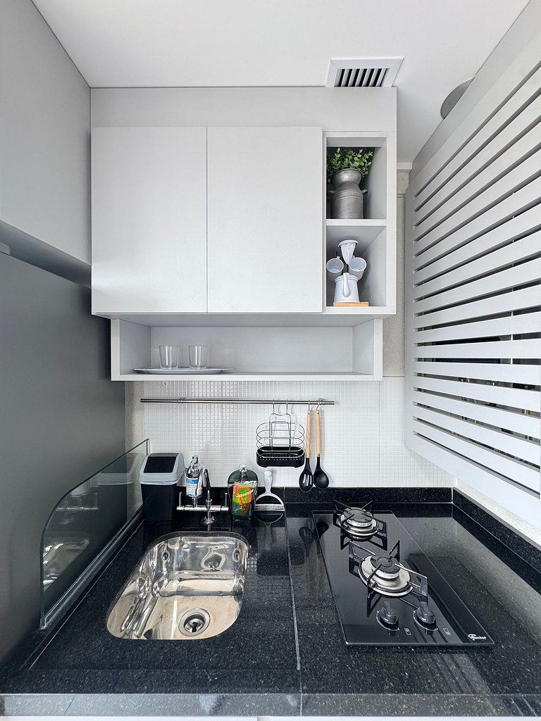 Studio Completo/Piscina/Academia/Metro Vil Mariana