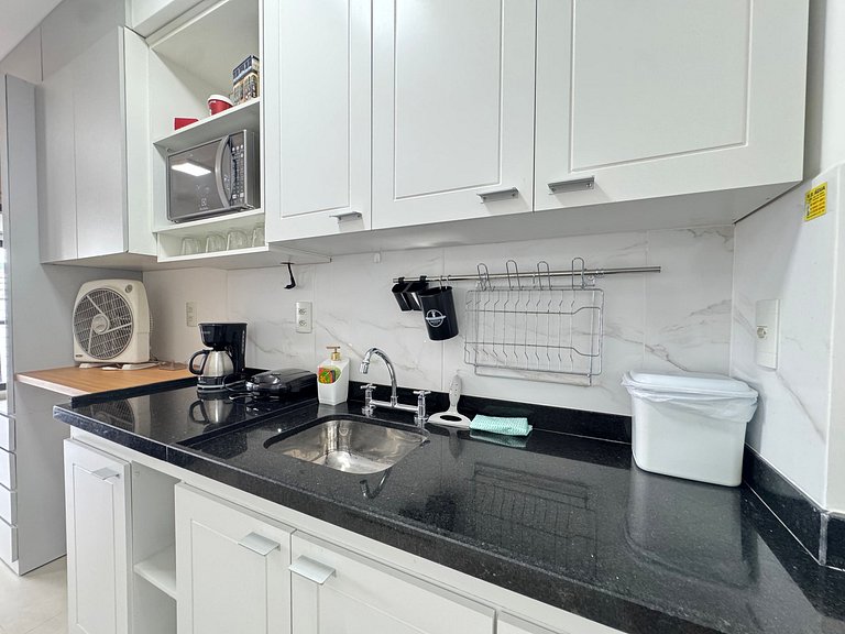 Studio Completo/Piscina/Academia/Metro Vil Mariana