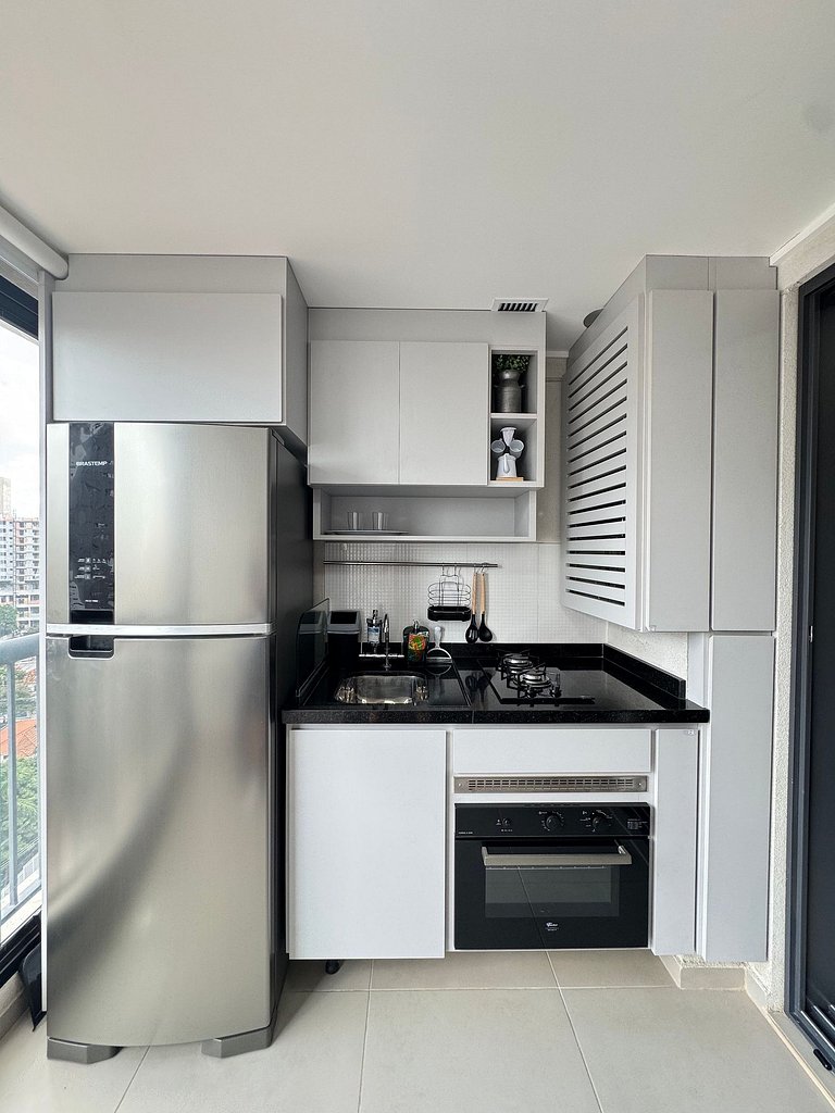 Studio Completo/Piscina/Academia/Metro Vil Mariana