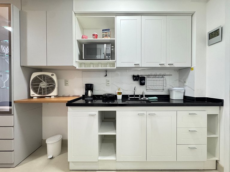 Studio Completo/Piscina/Academia/Metro Vil Mariana