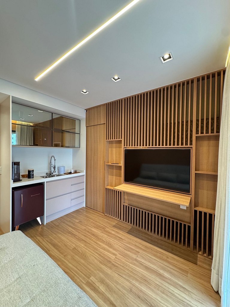 Elegância no Itaim /Cama King/Piscina/Restaurante