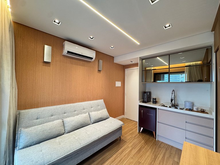 Elegância no Itaim /Cama King/Piscina/Restaurante