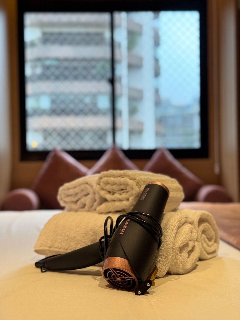 Elegância no Itaim /Cama King/Piscina/Restaurante