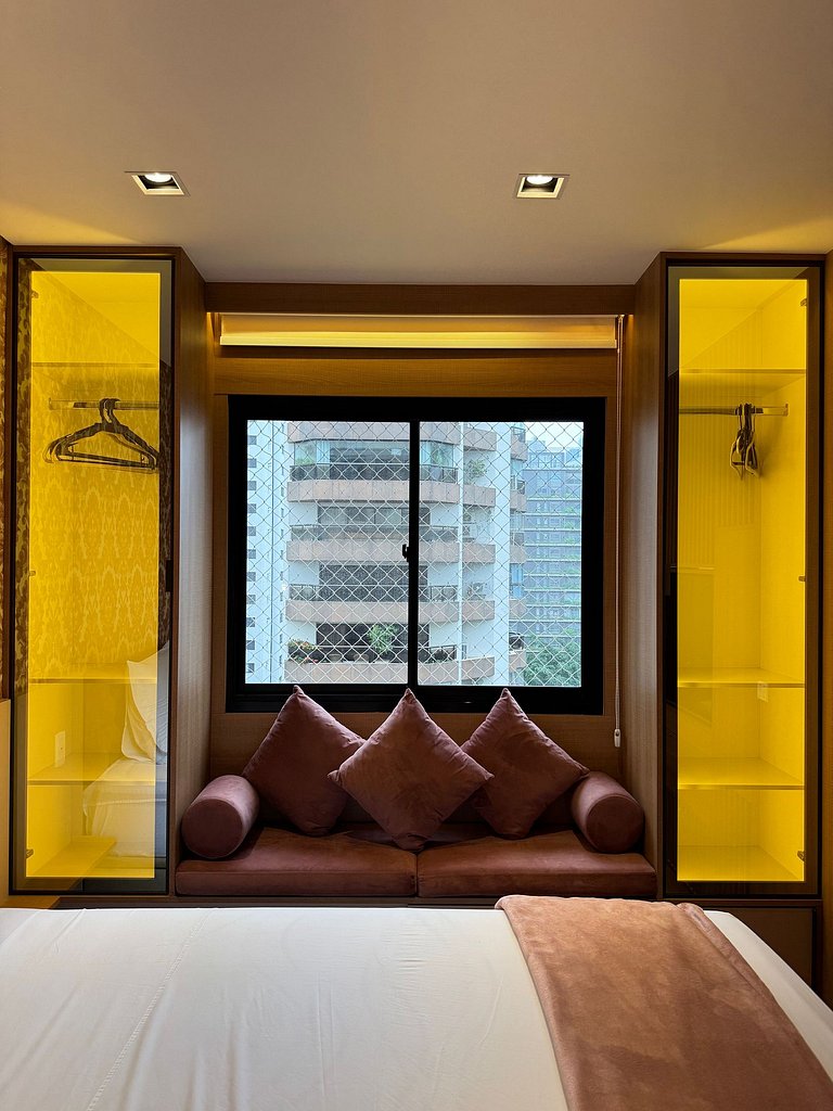 Elegância no Itaim /Cama King/Piscina/Restaurante