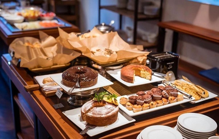 Elegância no Itaim /Cama King/Piscina/Restaurante