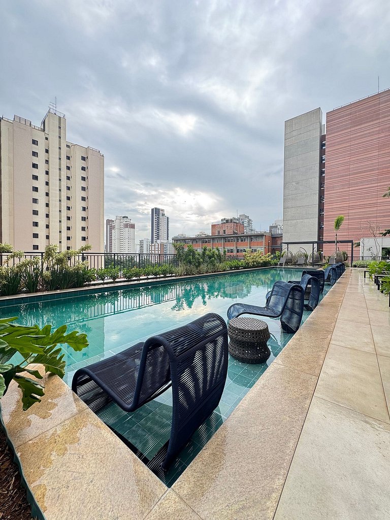 Lindíssimo apt Vila Mariana/ Metrô Paraíso/Piscina