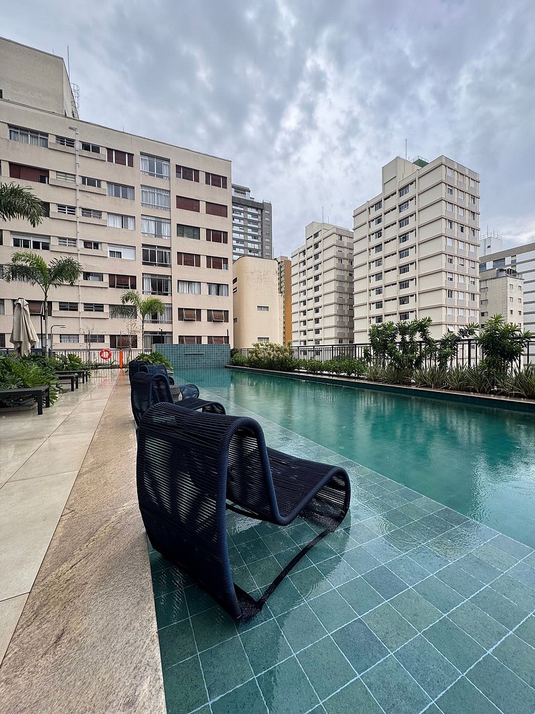 Lindíssimo apt Vila Mariana/ Metrô Paraíso/Piscina