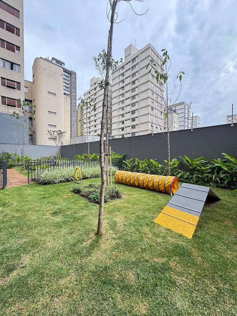 Lindíssimo apt Vila Mariana/ Metrô Paraíso/Piscina