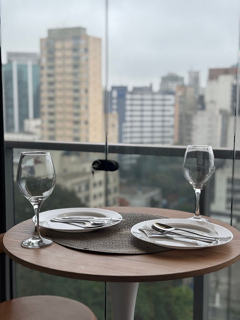 Studio no Paraiso/ Metro/ Sacada / Prox. Paulista
