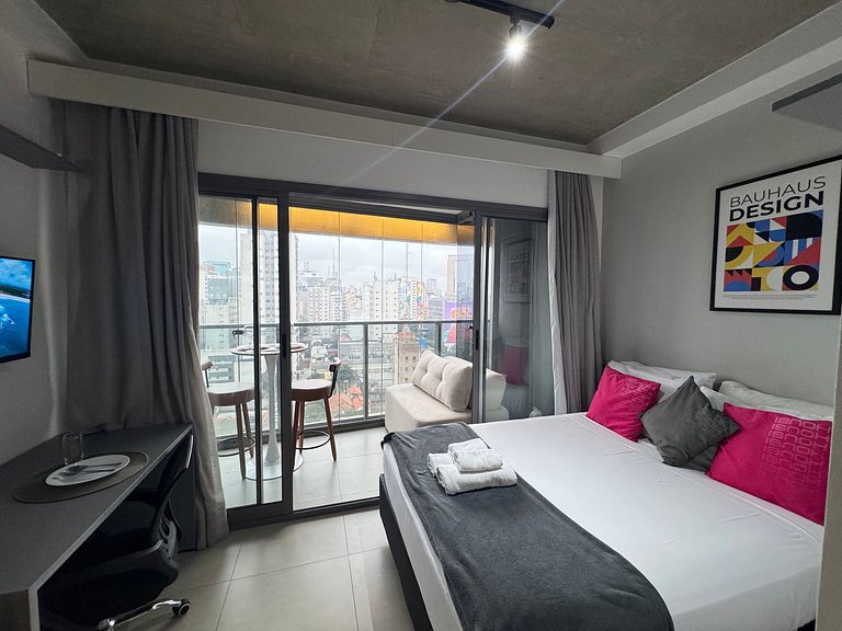 Studio no Paraiso/ Metro/ Sacada / Prox. Paulista