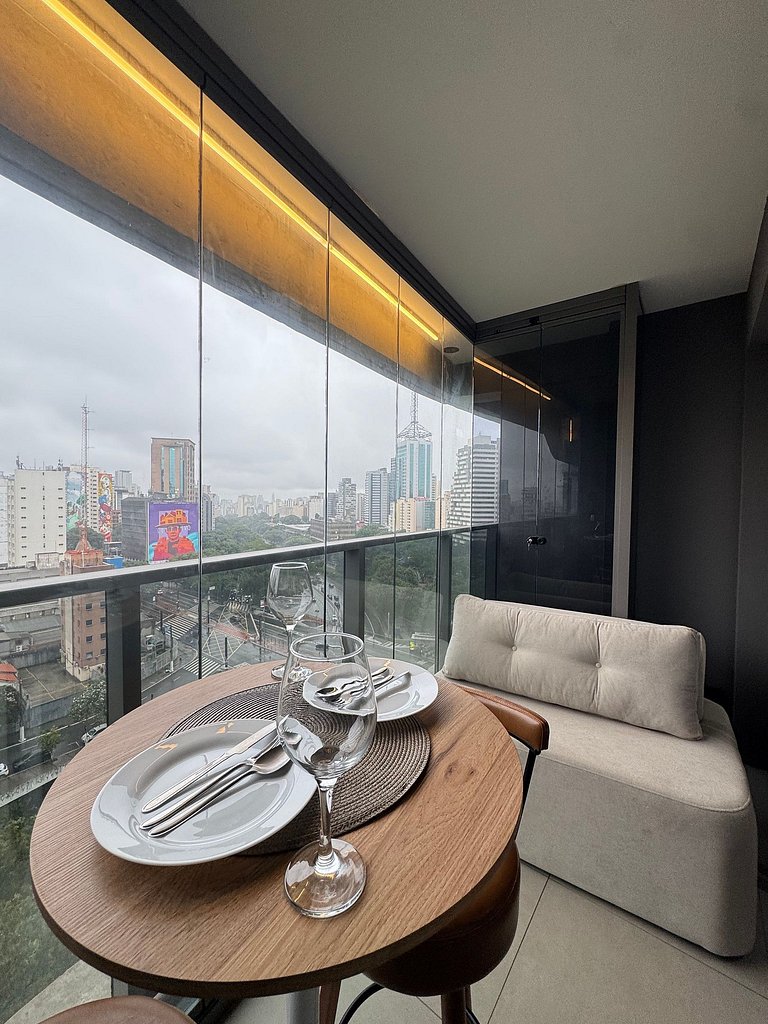 Studio no Paraiso/ Metro/ Sacada / Prox. Paulista