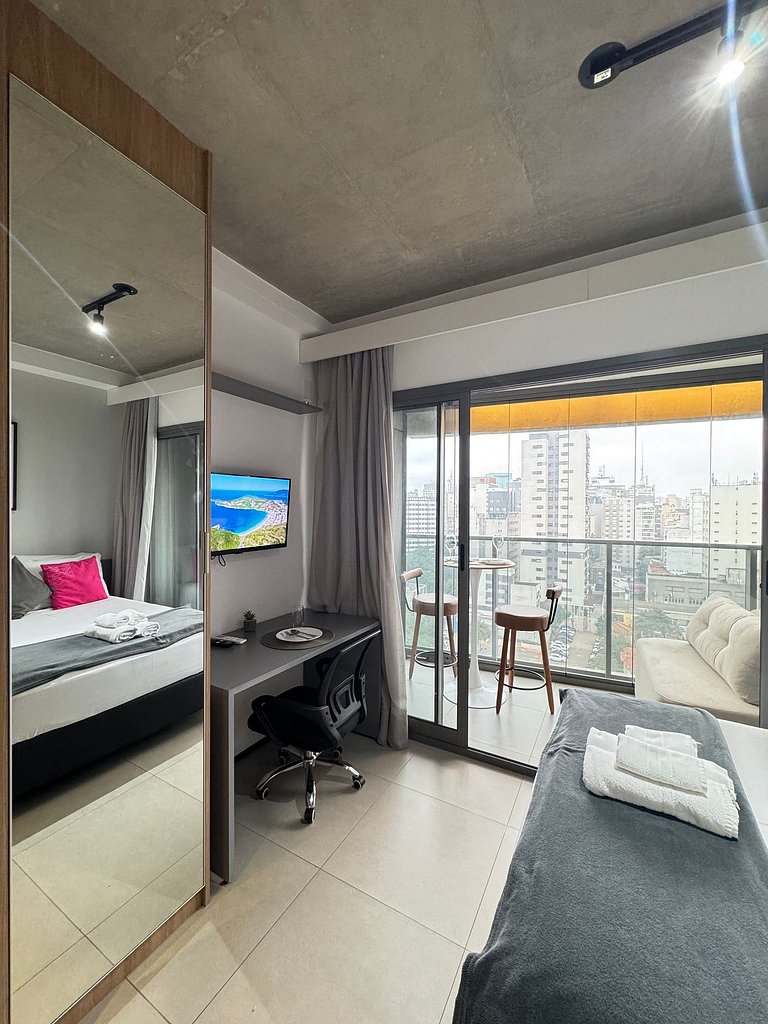 Studio no Paraiso/ Metro/ Sacada / Prox. Paulista