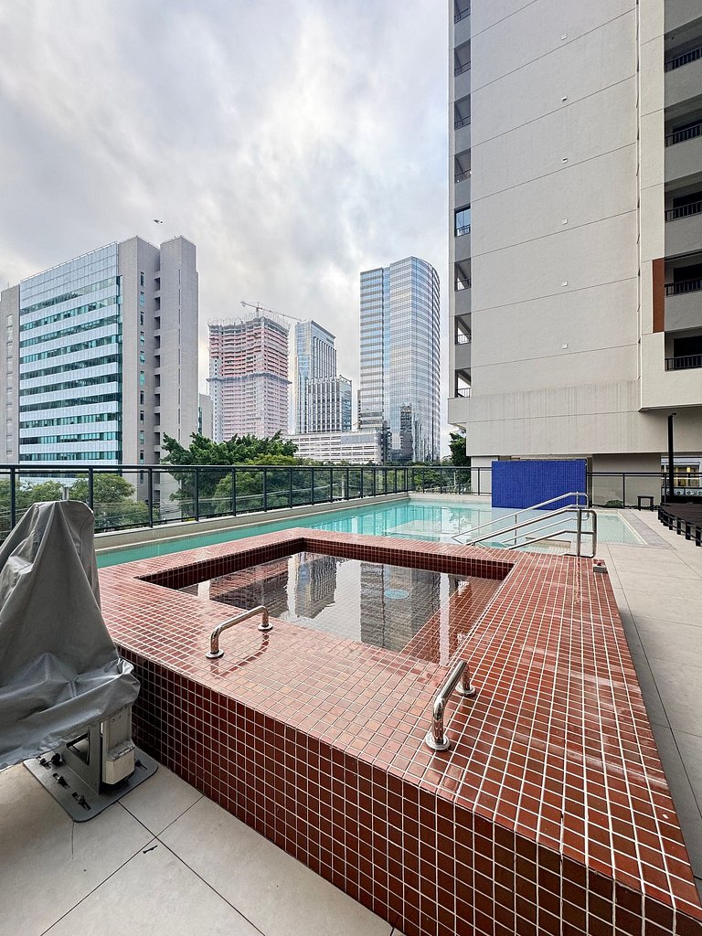 Belíssimo Studio no Brooklin / Estação Morumbi