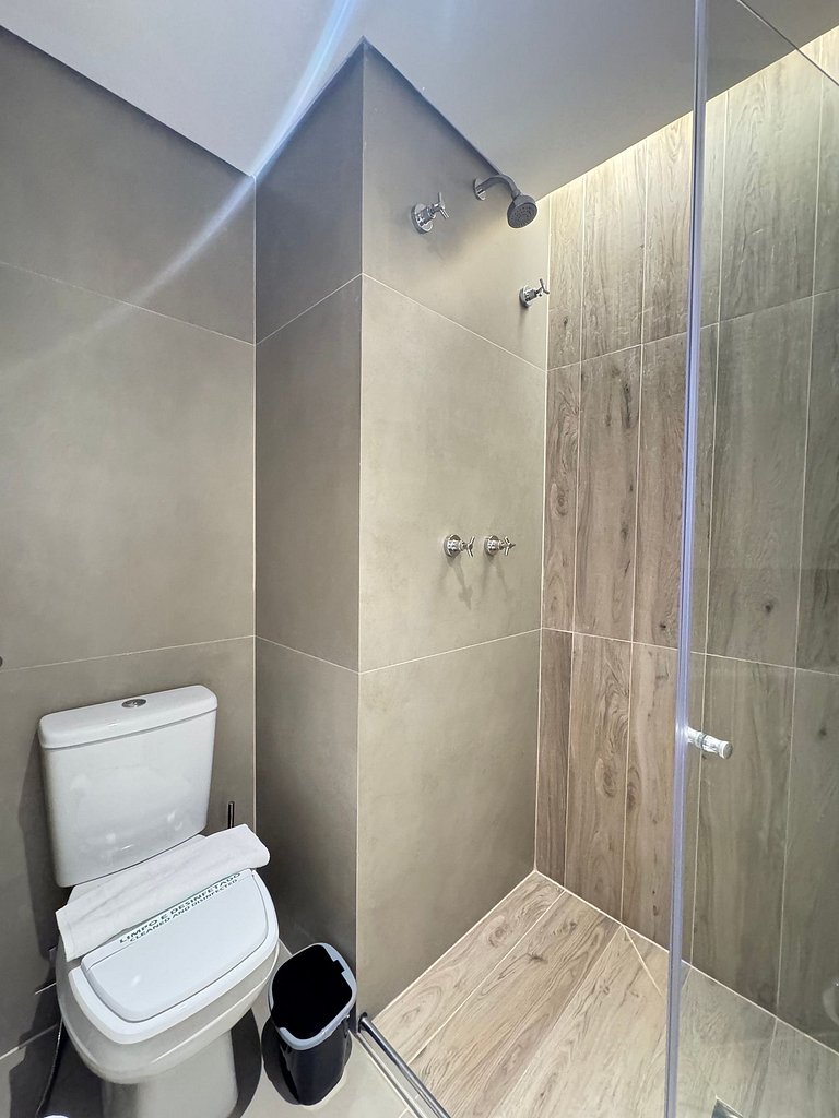 Studio Amplo e luxuoso/Garagem/Vila Mariana