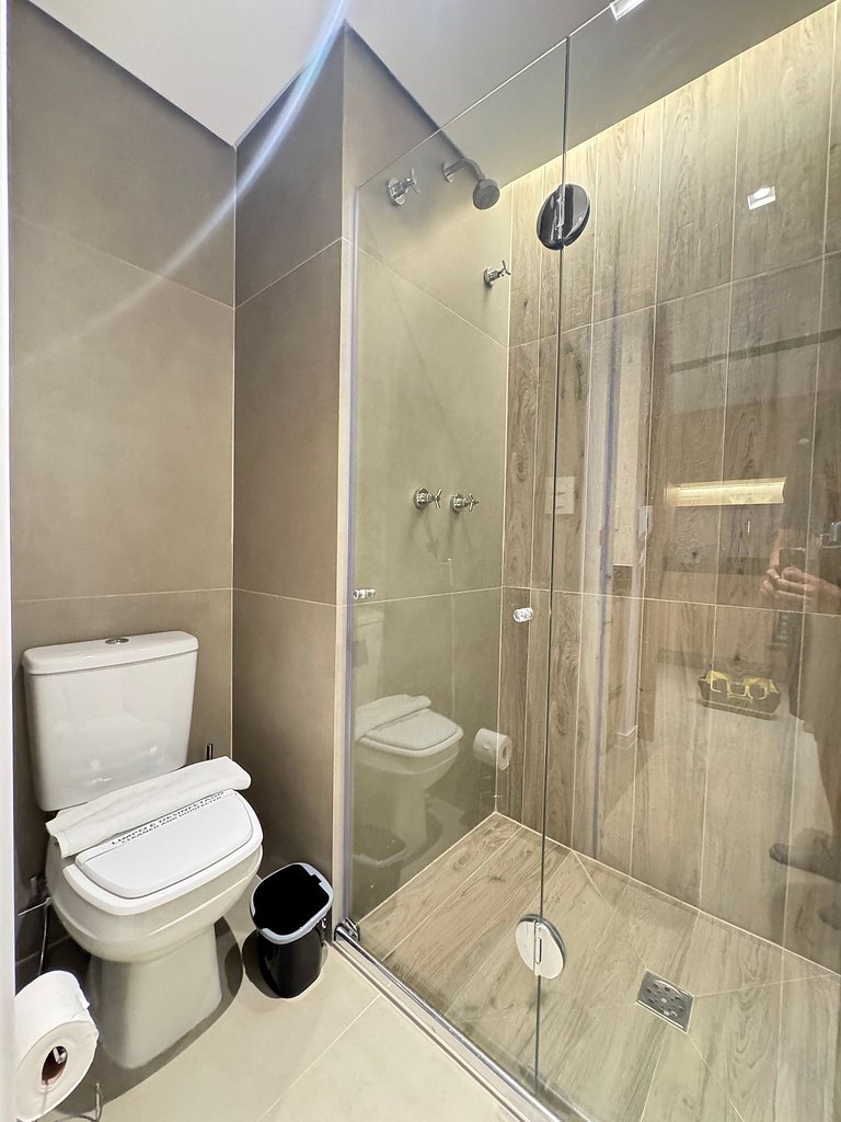 Studio Amplo e luxuoso/Garagem/Vila Mariana