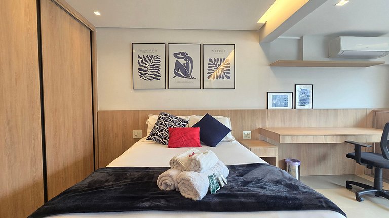 Studio Amplo e luxuoso/Garagem/Vila Mariana