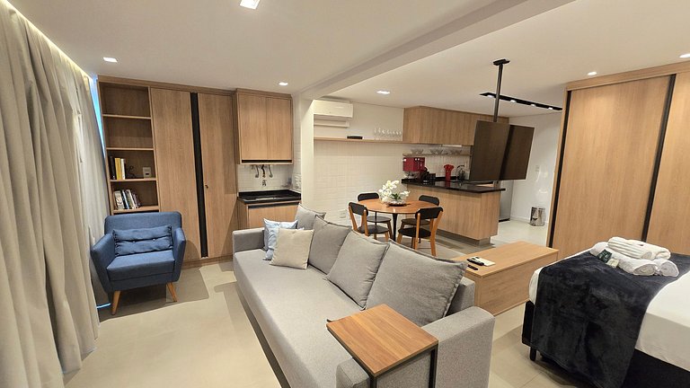 Studio Amplo e luxuoso/Garagem/Vila Mariana