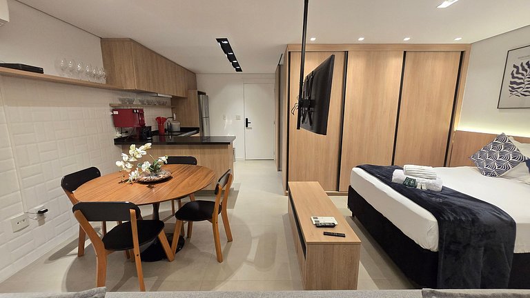 Studio Amplo e luxuoso/Garagem/Vila Mariana