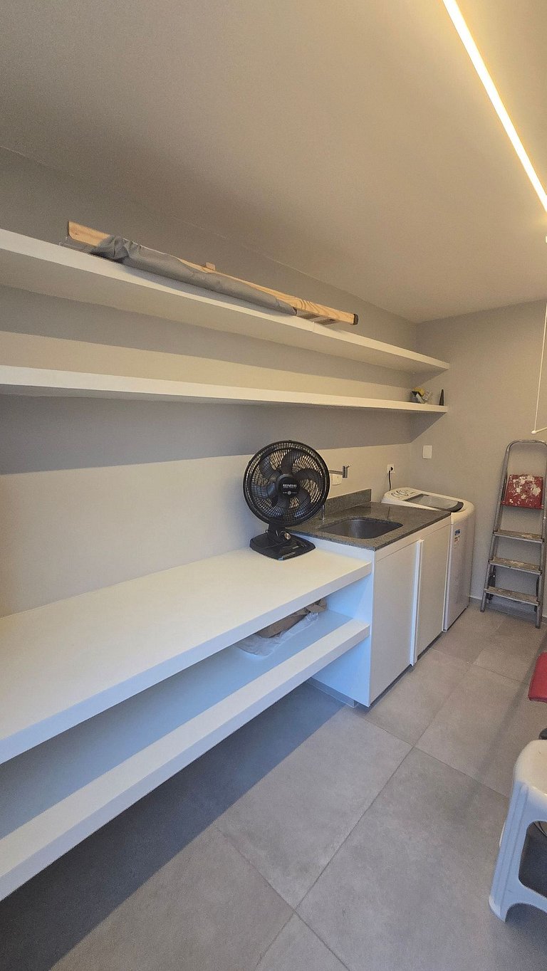 Apê de 3 dorms ao lado da Paulista / Novo e amplo