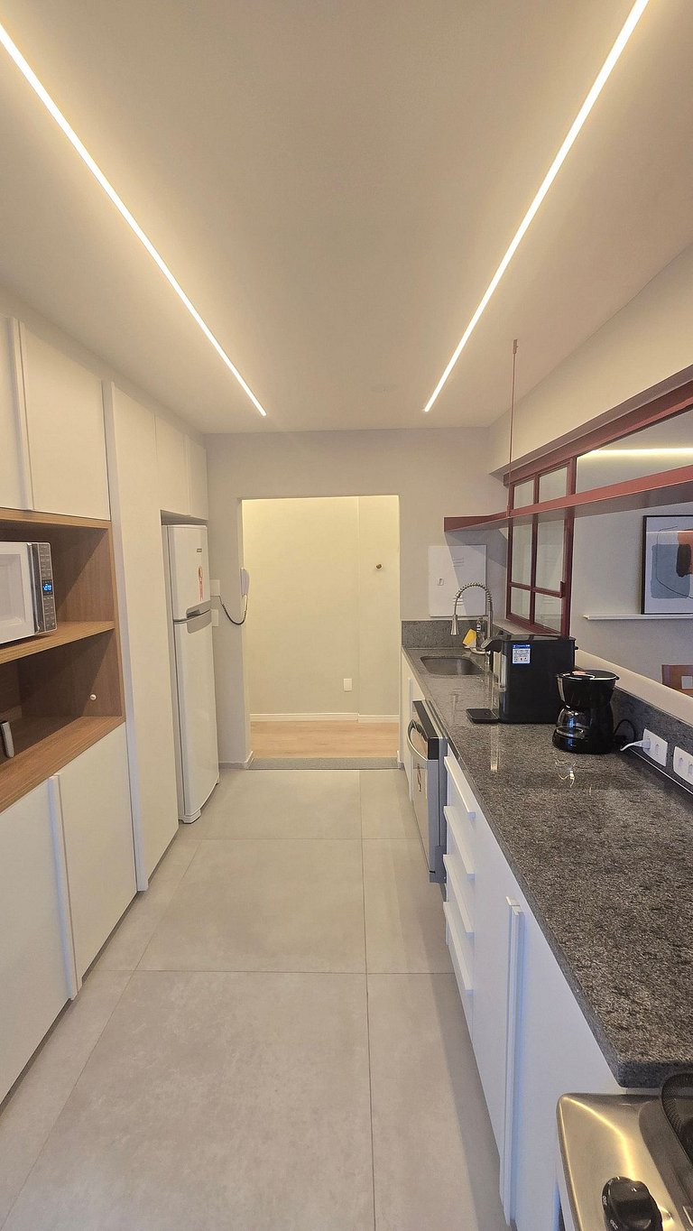 Apê de 3 dorms ao lado da Paulista / Novo e amplo