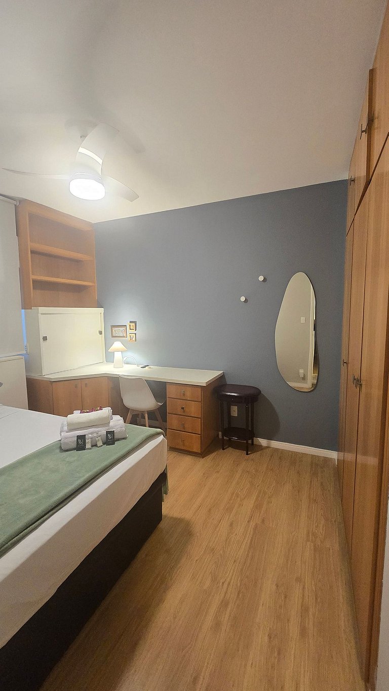 Apê de 3 dorms ao lado da Paulista / Novo e amplo